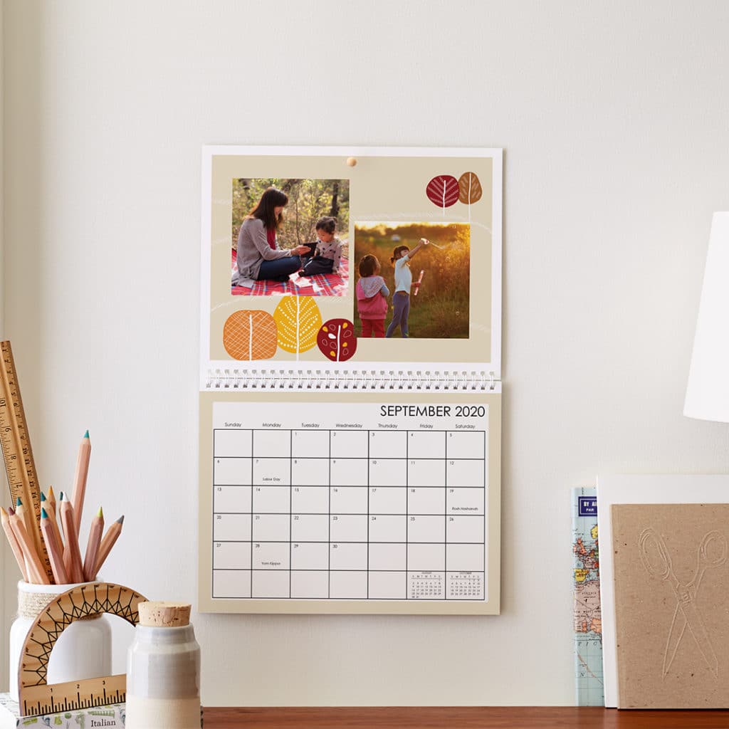 Create photo wall calendars as gifts for friends and family
